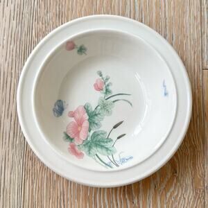 Vintage 80s Wedgwood Camellia Bone China Serving Bowl Floral 5.5”
